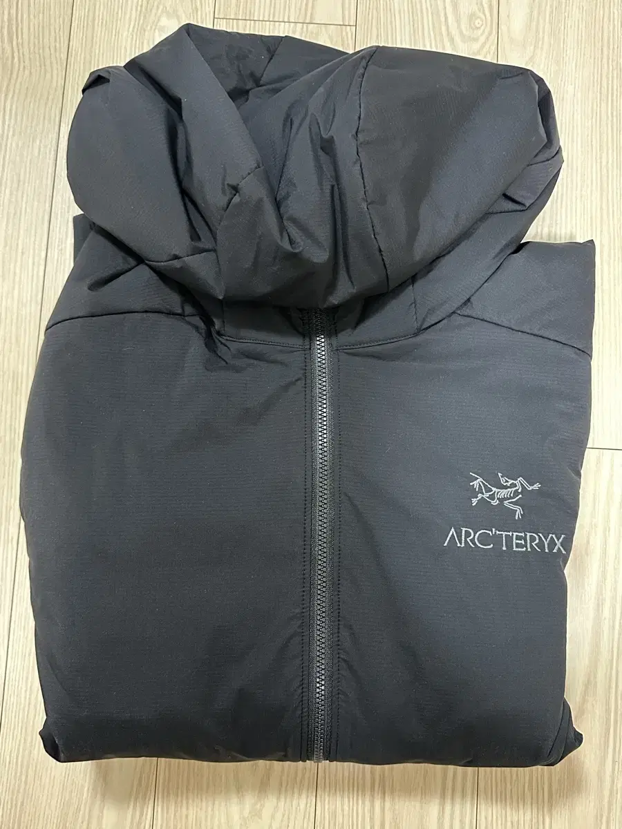 아크테릭스 아톰 LT hoody Black [s]